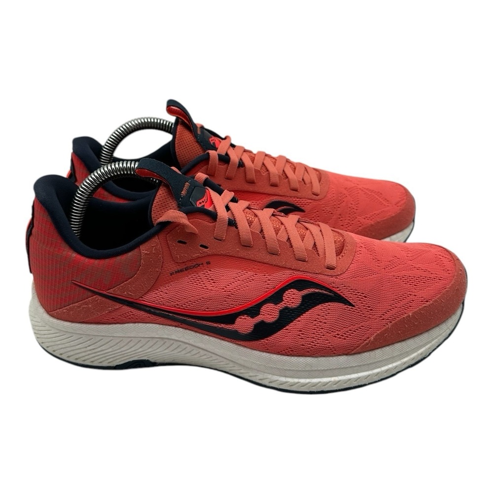 Saucony Freedom 5 Running Shoes Womens 9.5 Pink Coral Lace Up Sneakers S10726-16